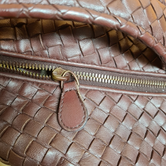 Bottega Veneta leather hobo shoulder bag brown - Picture 14 of 15